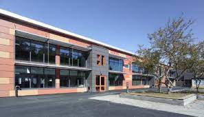 ROBERTSHÖJDSKOLAN